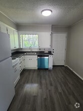 Building Photo - 220 Bois D Arc St