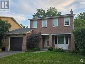 Building Photo - 960 Sawgrass Crescent