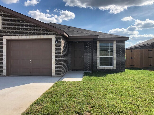 Foto del edificio - 5708 Lariat Ct