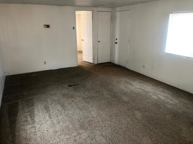 Foto del edificio - 421 N 200 W St