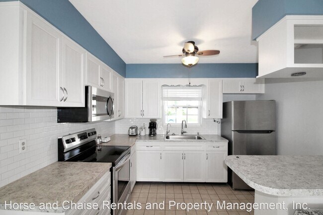 Foto del edificio - 2 br, 2 bath House - 324 E Seminole Dr