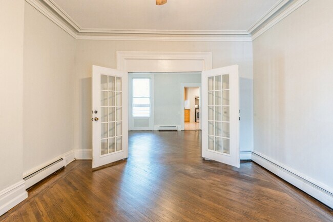 Building Photo - 357 Pacific Ave