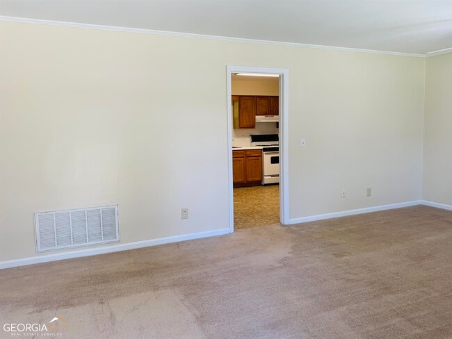 Building Photo - 25 Martin St