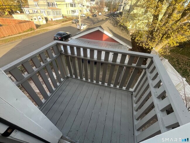 Foto del edificio - 209 Peck Ave