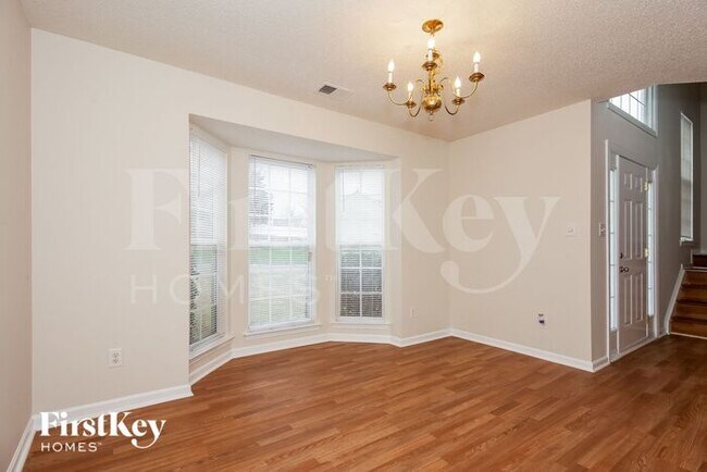 Building Photo - 1928 Killarney Pl