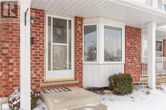 Building Photo - 209 Auburn Dr