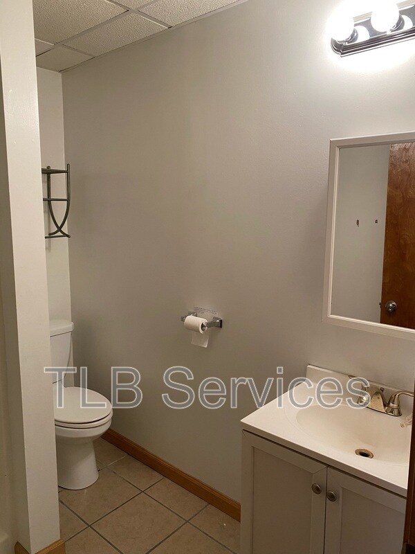Foto del edificio - 1586 Heart Lake Rd