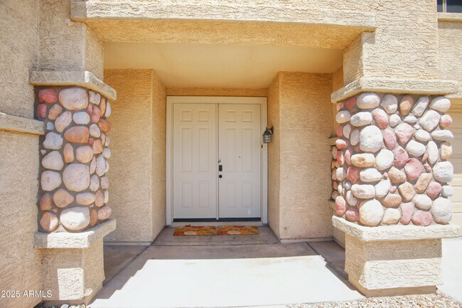 Building Photo - 5034 W St Kateri Dr