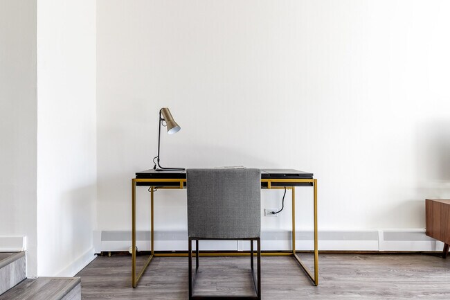 Foto del edificio - 61 W Erie St