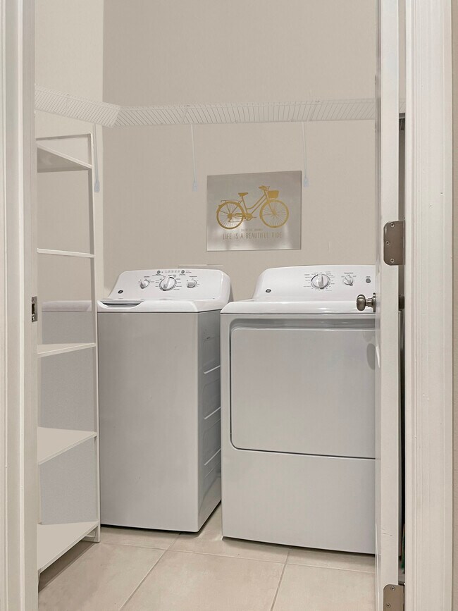 Foto del edificio - 307 Millstone Ct