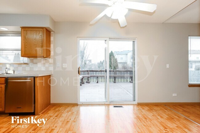 Foto del edificio - 11730 Niagra Ln