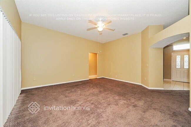 Foto del edificio - 4300 Ridgemoor Dr N