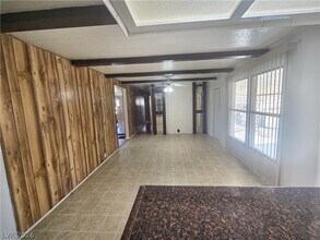 Building Photo - 700 Kimberly Ave