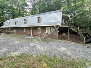 Building Photo - 110 Clay Dr