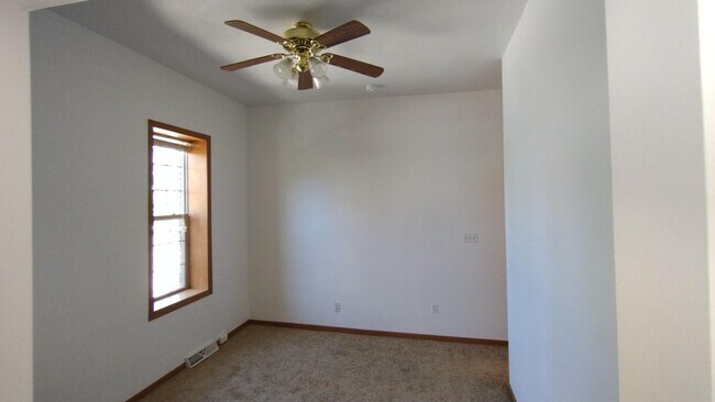 Sala de estar - 900 Forest St