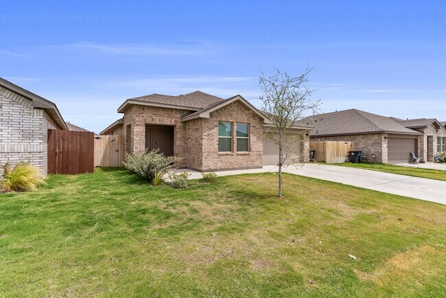 Building Photo - 7705 Brown Bark Rd