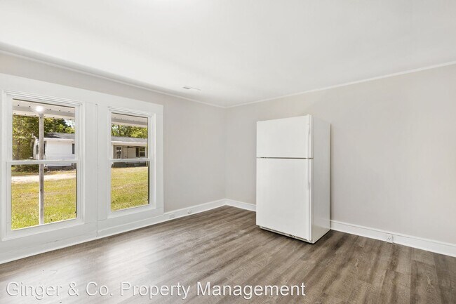 Building Photo - 2 br, 1 bath House - 868 Black Creek Rd