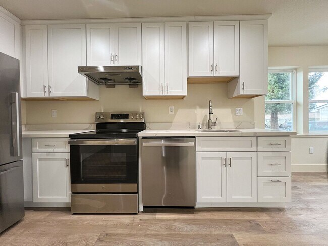 Building Photo - Newly Built One-Bed, Two-Bath House in the...