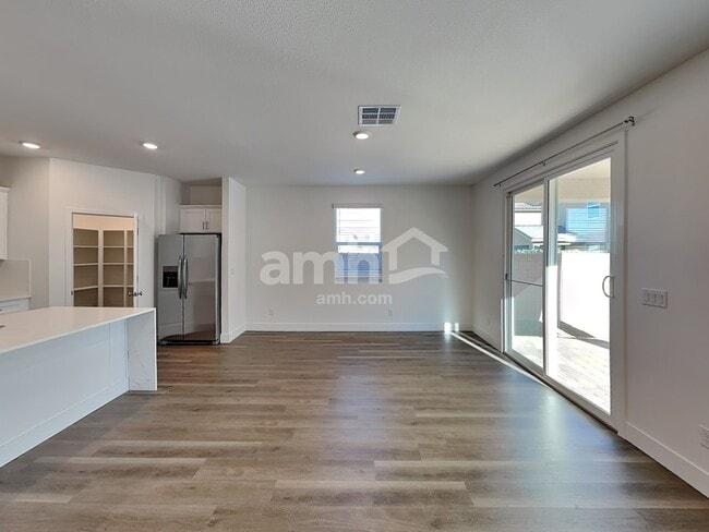 Foto del edificio - 5838 Casterly Rock St