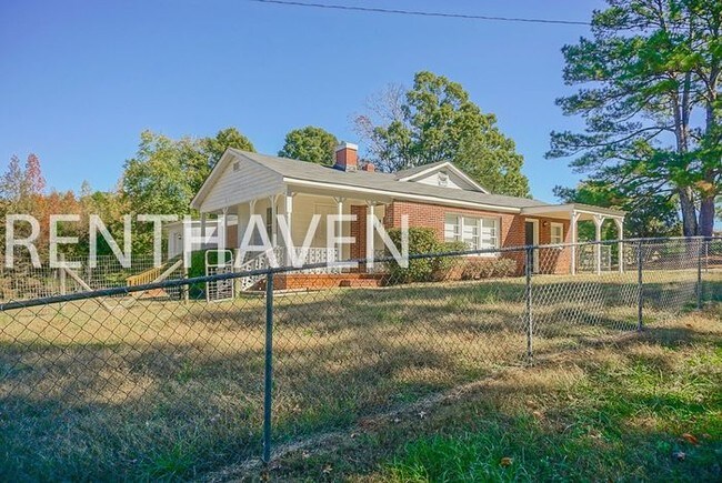 Building Photo - 720 Bryant Rd