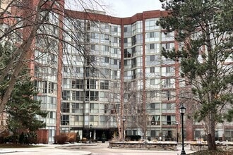Building Photo - 22 Southport St