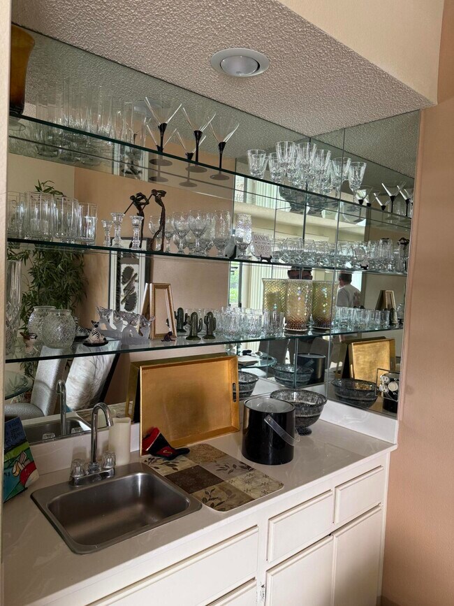 Foto del edificio - 55456 Firestone