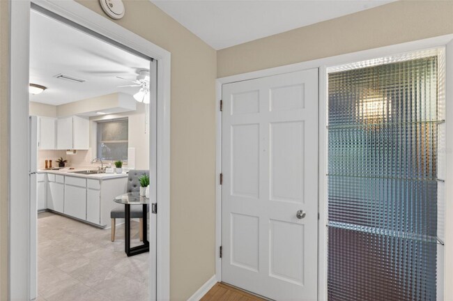 Building Photo - 13924 Barbados Dr