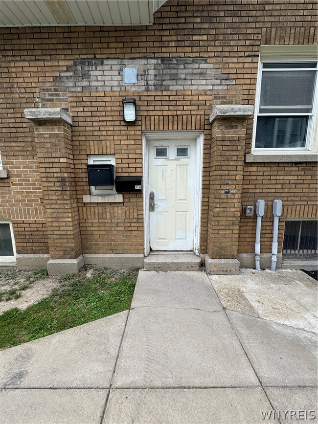 Building Photo - 95 Humboldt Pkwy