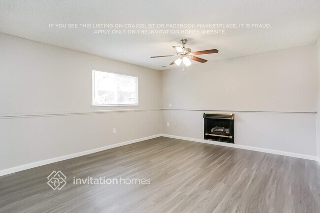 Building Photo - 19471 E Navarro Dr