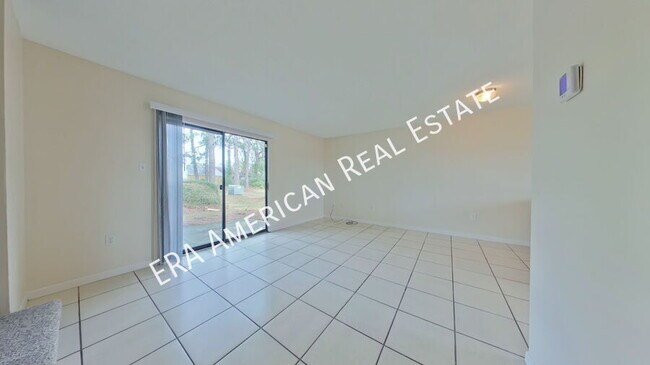 Foto del edificio - 230 Oxford Ct