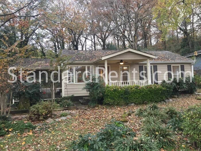 Updated West Midtown Bungalow - Updated West Midtown Bungalow