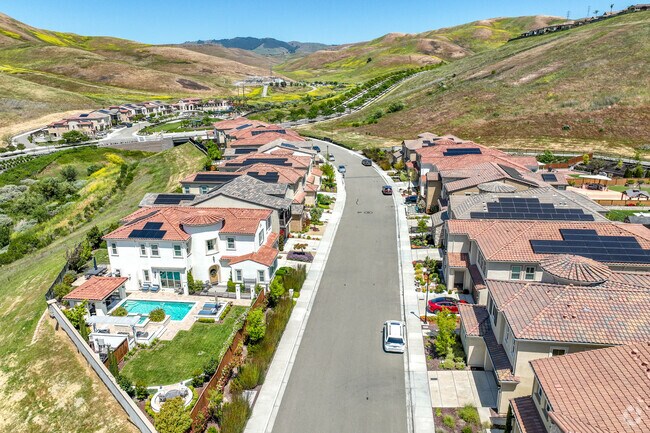 Edificio Vista NE - The Knolls at Tassajara Hills