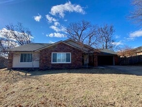 Building Photo - 1330 Quail Run Cir