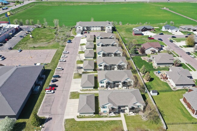 Building Photo - Joslyn Heights Apartments