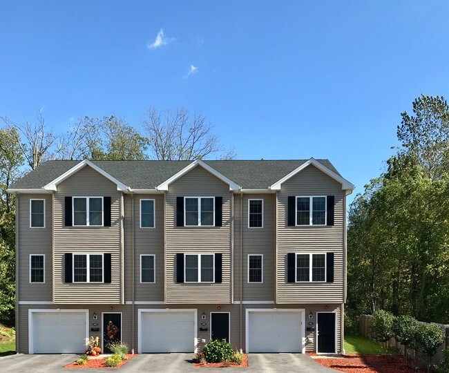Foto principal - 1088 W Boylston St