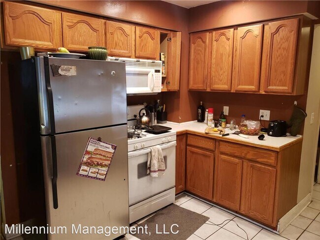 Foto del edificio - 4 br, 2 bath House - 1074 11th Ave SE