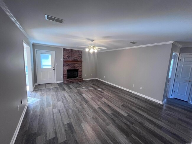 Building Photo - 54 W Plaza Blvd