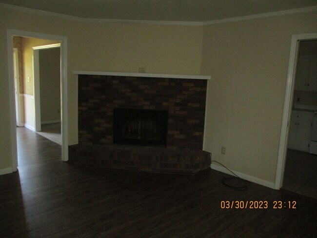 Foto del edificio - 2816 Reeves Ln