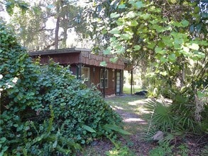 Building Photo - 10578 E Pintail Dr