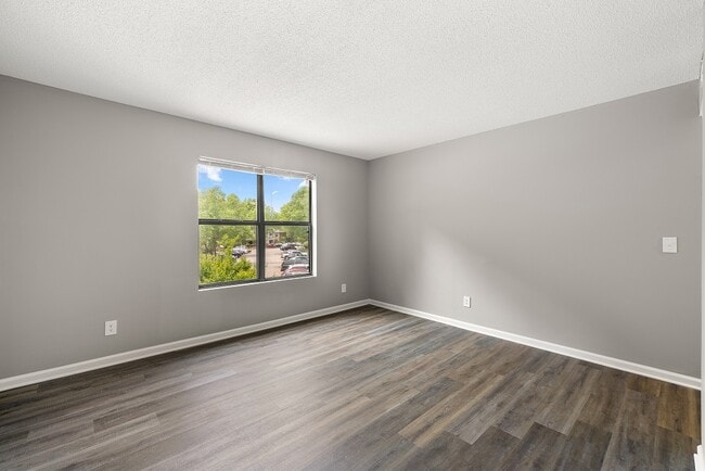 Building Photo - Timberwood Place Apartments