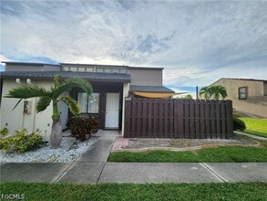Building Photo - 12963 Cherrydale Ct