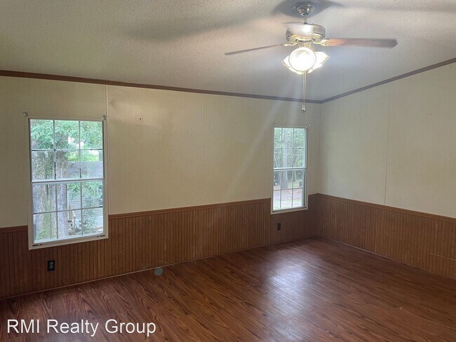 Building Photo - 3 br, 2 bath House - 74 Creek Road