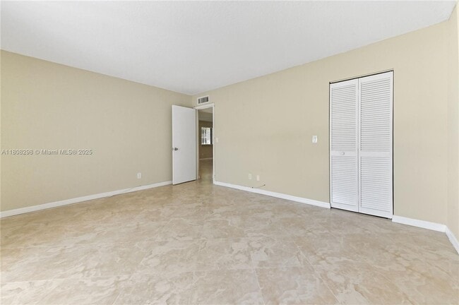 Building Photo - 8665 Crater Terrace