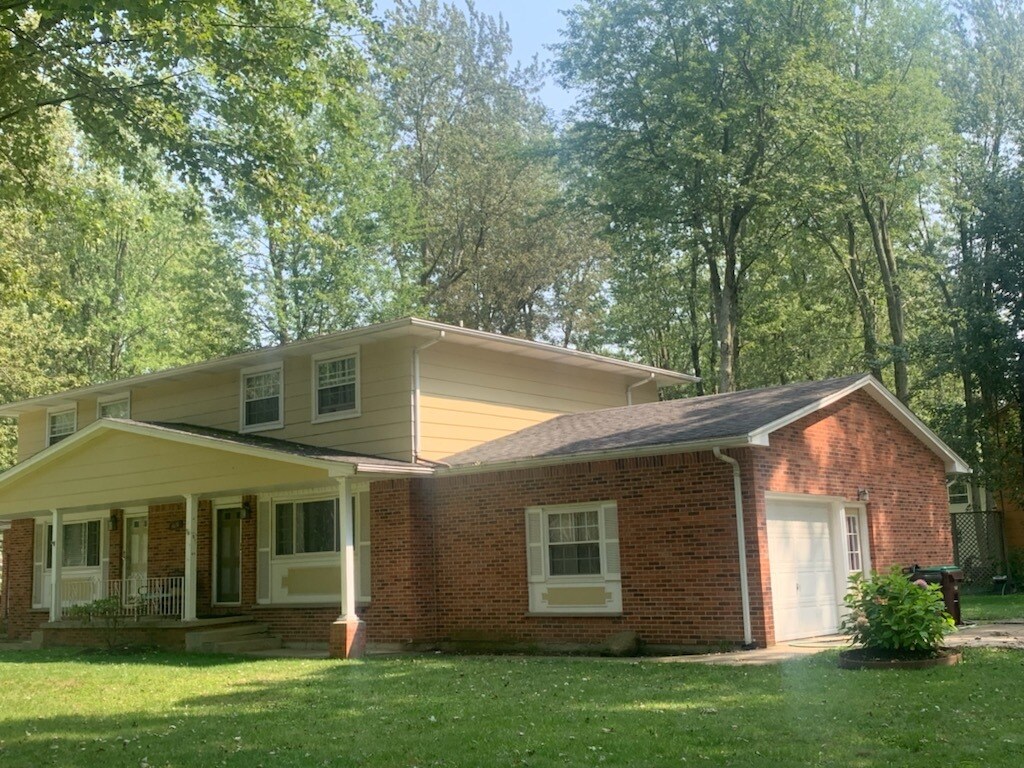 6031 New Taylor Rd, Orchard Park, NY 14127 Townhome Rentals in