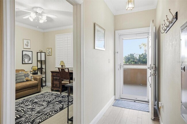 Foto del edificio - 60 Surfview Dr