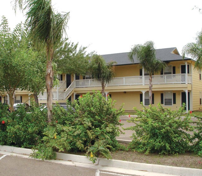 Oak Terrace Apartments Rentals Harlingen, TX