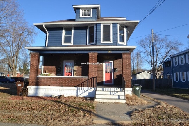 Building Photo - 207 Park Ave