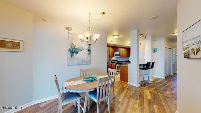 Foto del edificio - 2228 Beach Dr