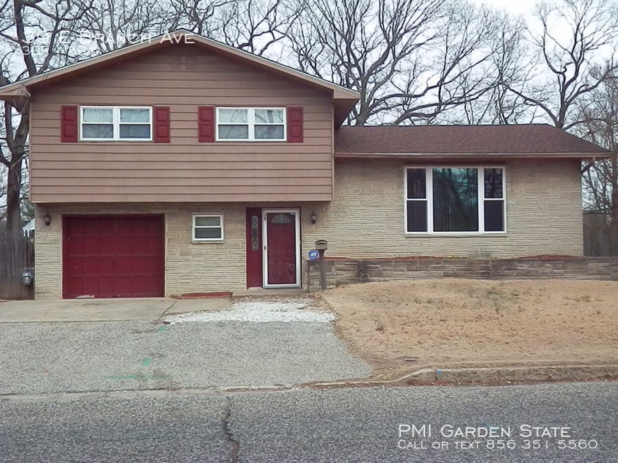 Primary Photo - Single Family Home For Rent $1600/mo