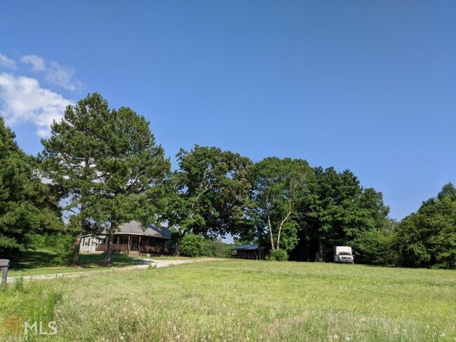 Building Photo - 130 Mintz Rd